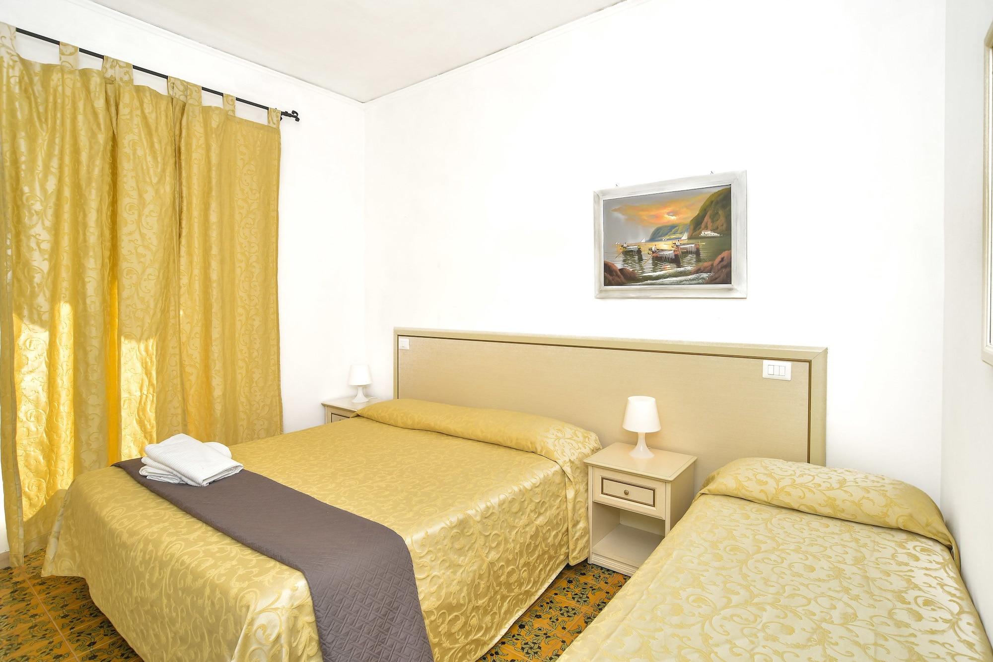 Charme Hotel La Villa Tina Ischia Buitenkant foto