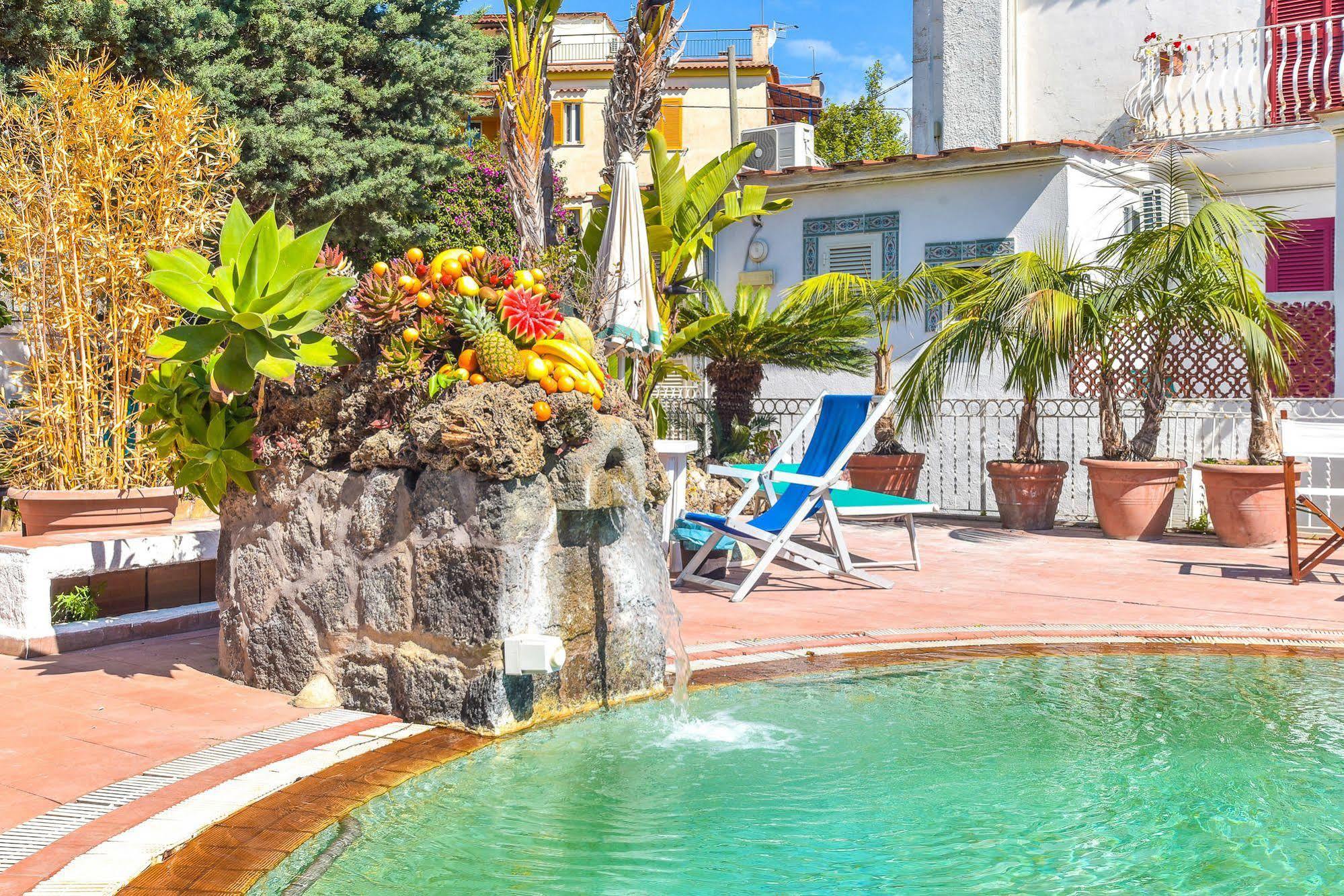 Charme Hotel La Villa Tina Ischia Buitenkant foto